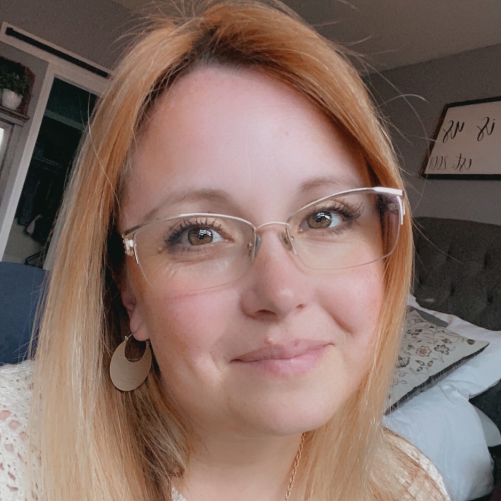 Meet your Posher, Amy